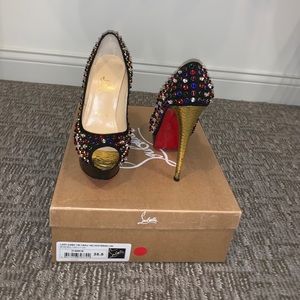 Christian  Louboutin’s Lady Cabo 150